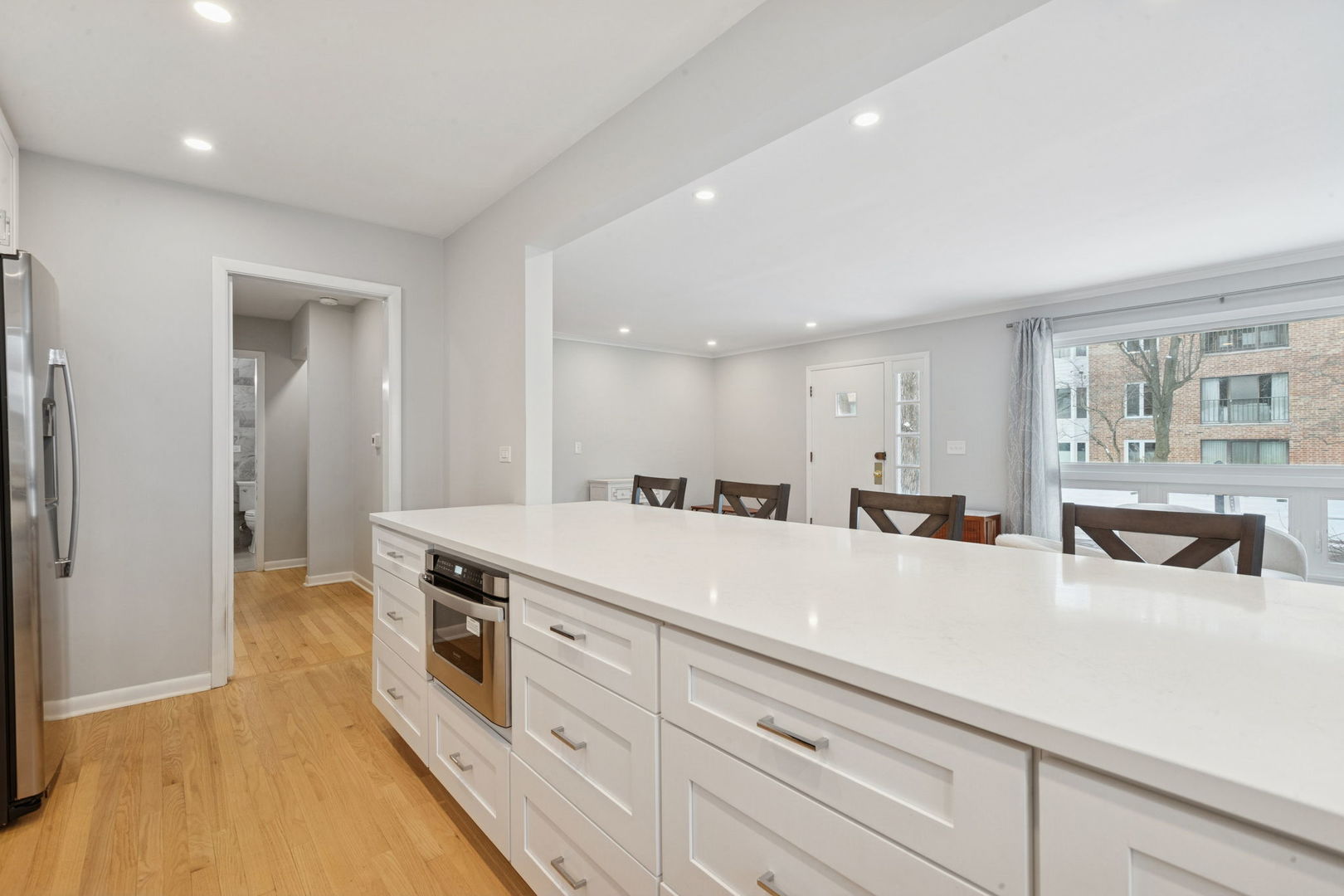 2607 Mc Daniel Avenue