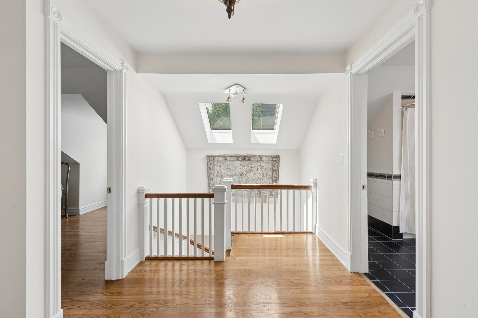 1616 Forest Place