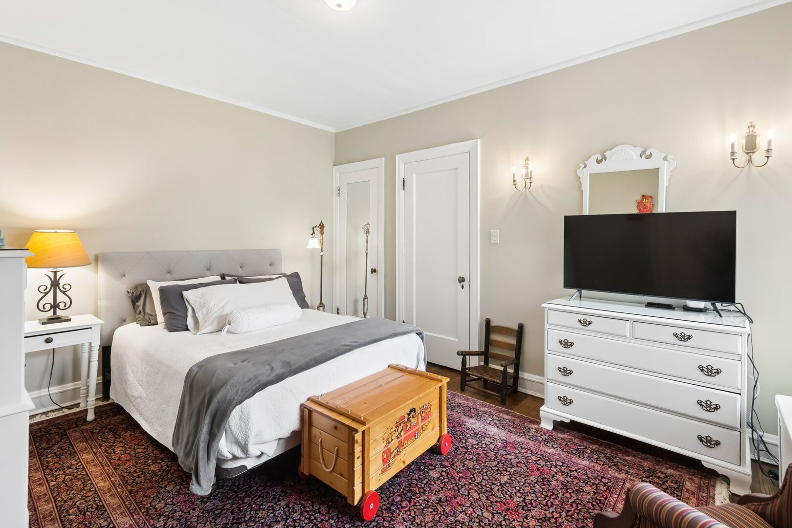 548 Michigan Avenue Unit: 2