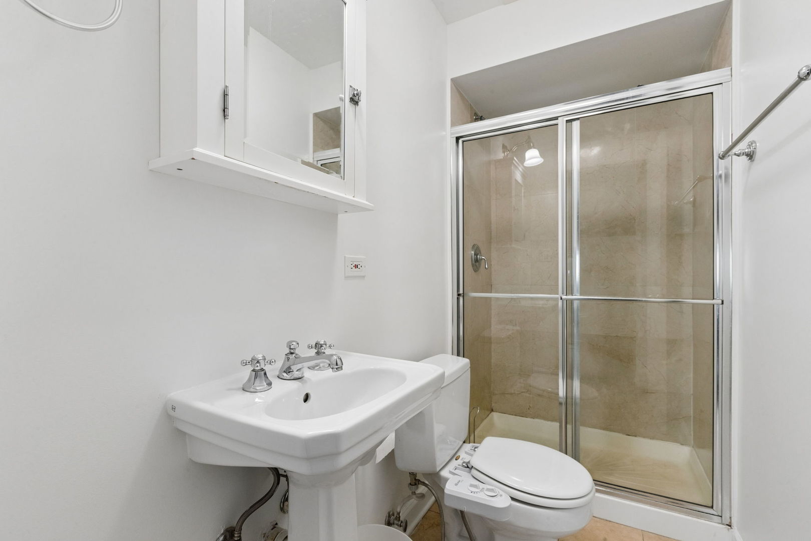 1414 Elmwood Avenue Unit: 1G