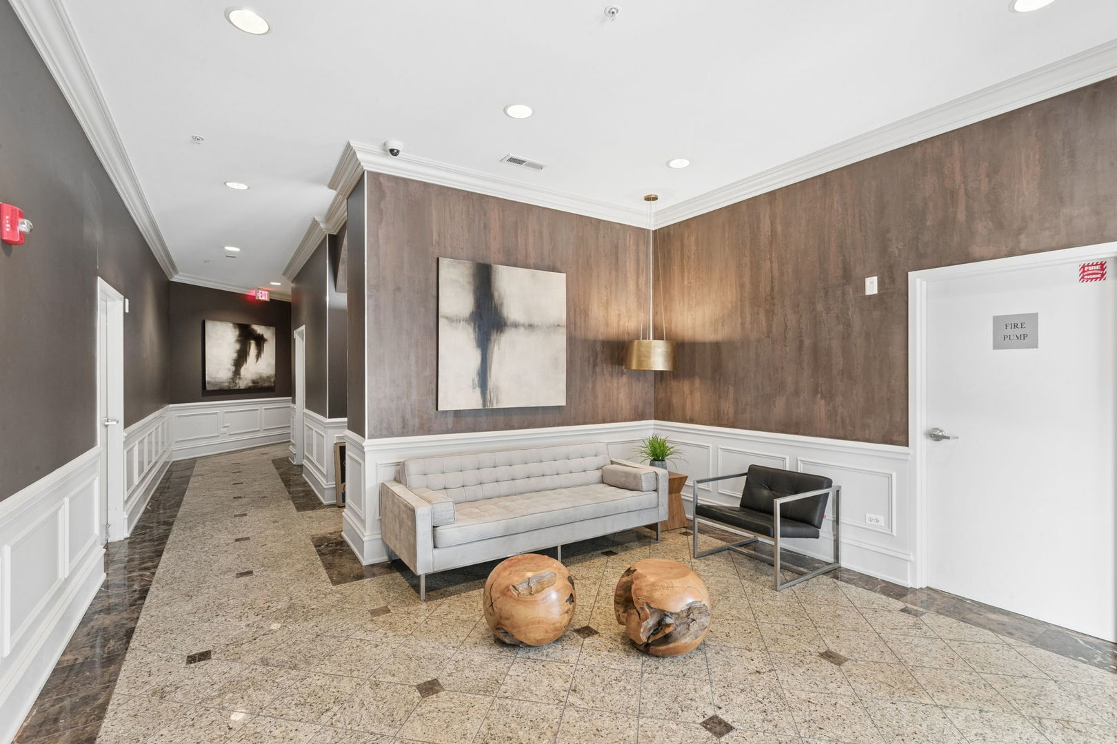 515 MAIN Street Unit: 802