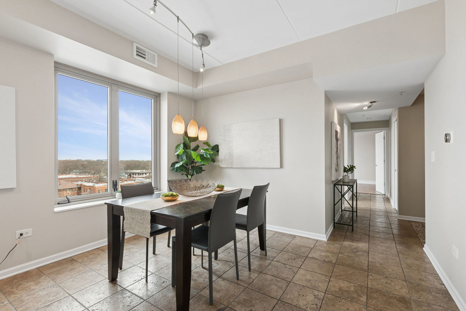 515 MAIN Street Unit: 802