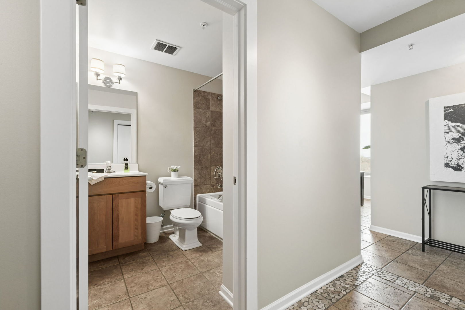 515 MAIN Street Unit: 802