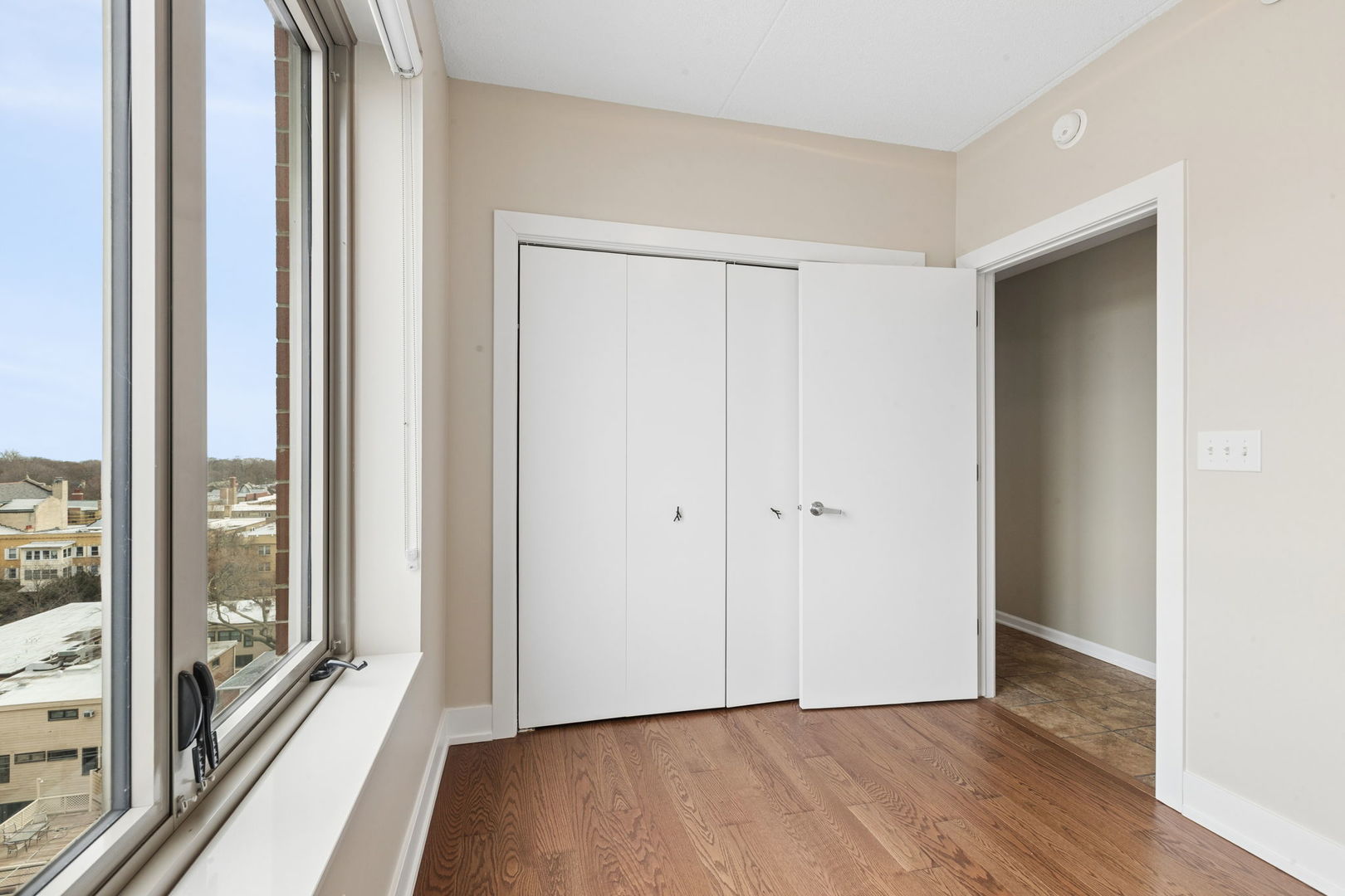 515 MAIN Street Unit: 802