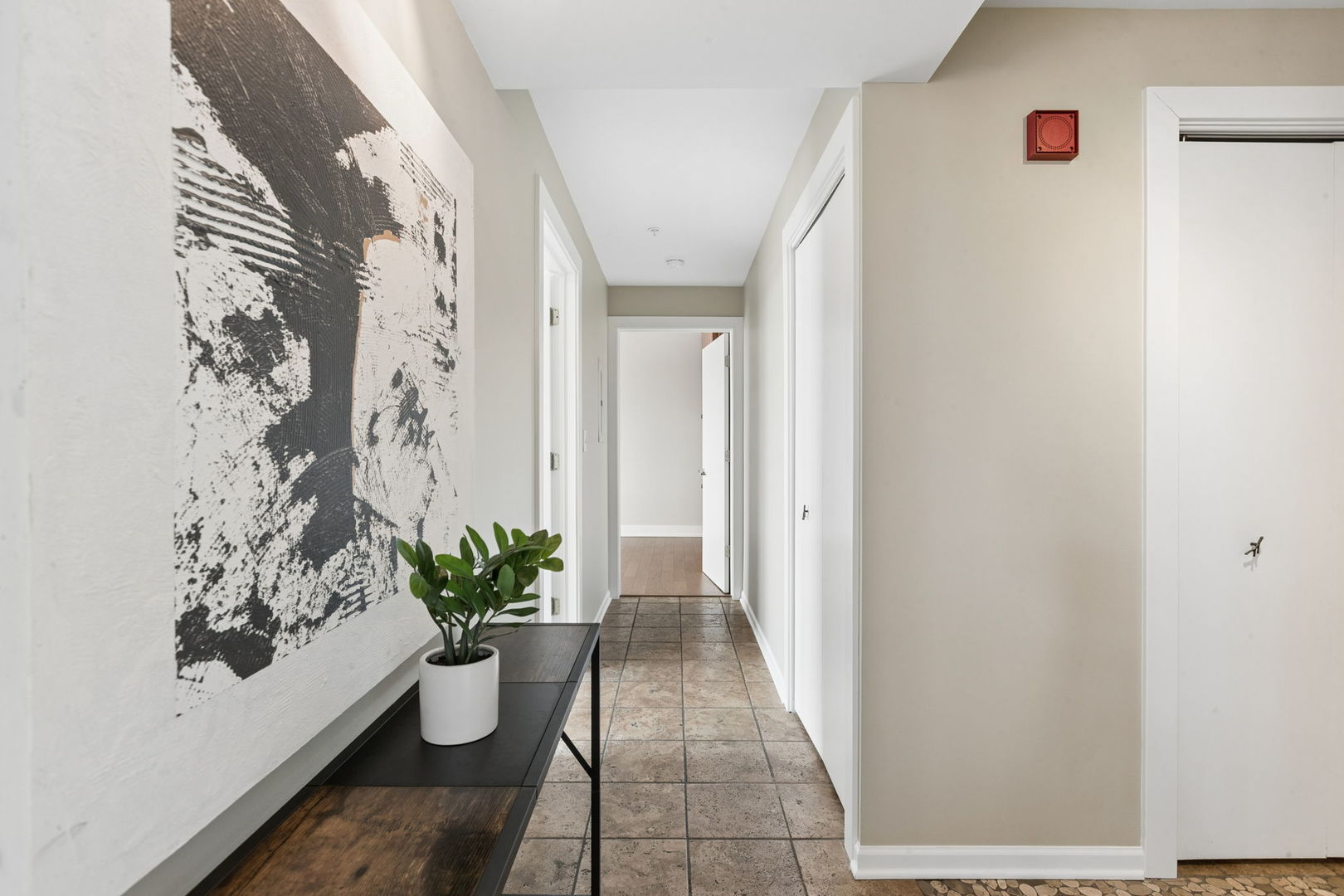 515 MAIN Street Unit: 802