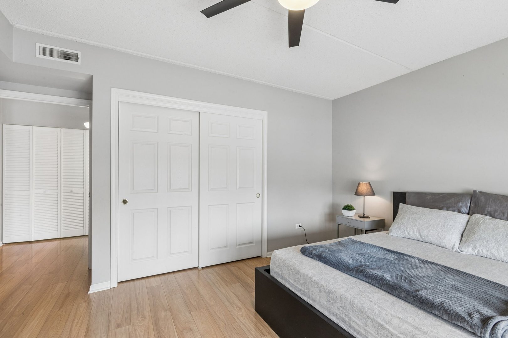 5155 Madison Street Unit: 3-208