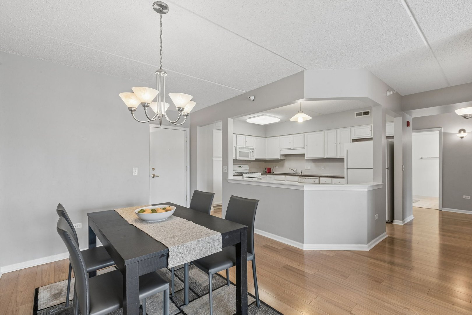 5155 Madison Street Unit: 3-208