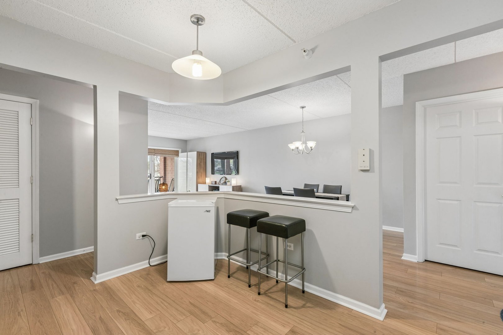5155 Madison Street Unit: 3-208