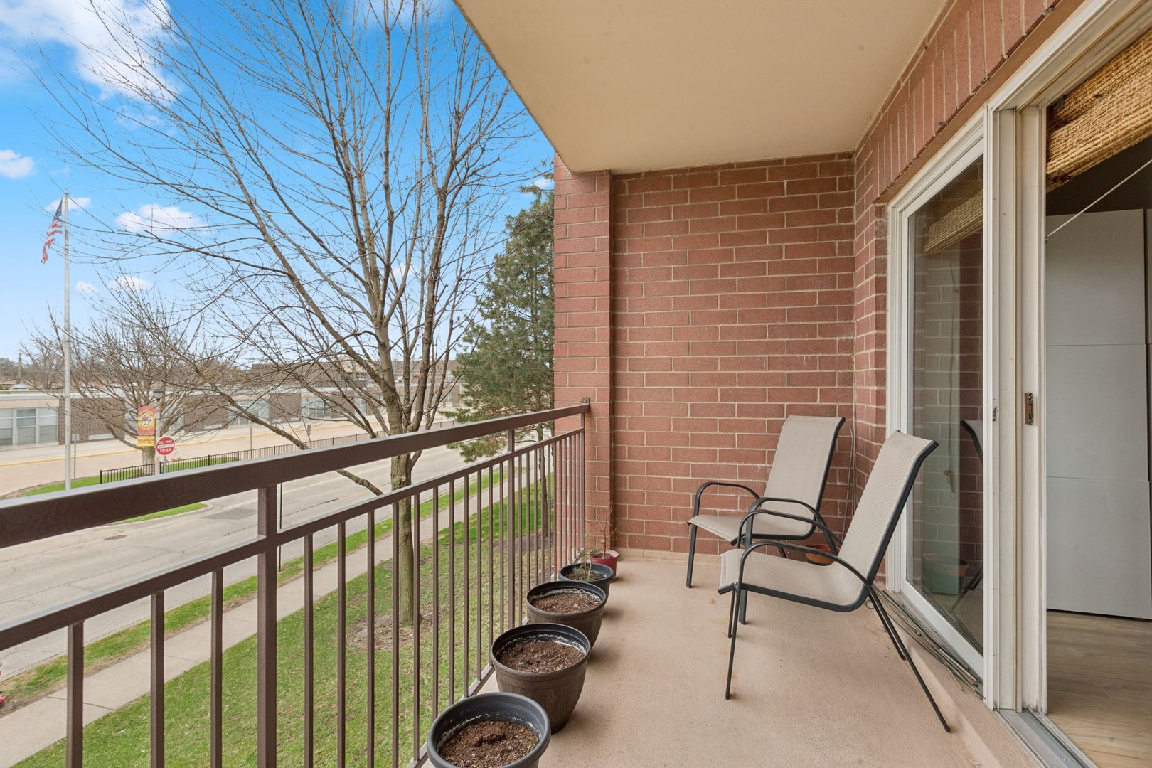 5155 Madison Street Unit: 3-208