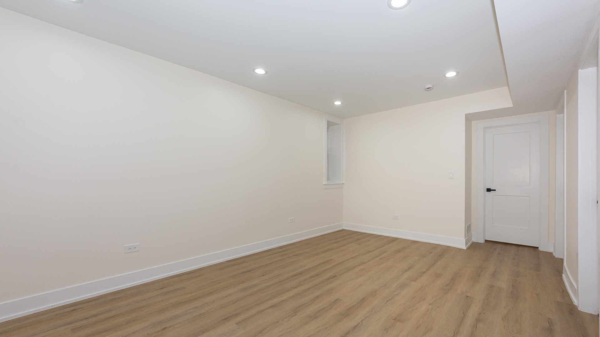 2036 N Hoyne Avenue Unit: 1