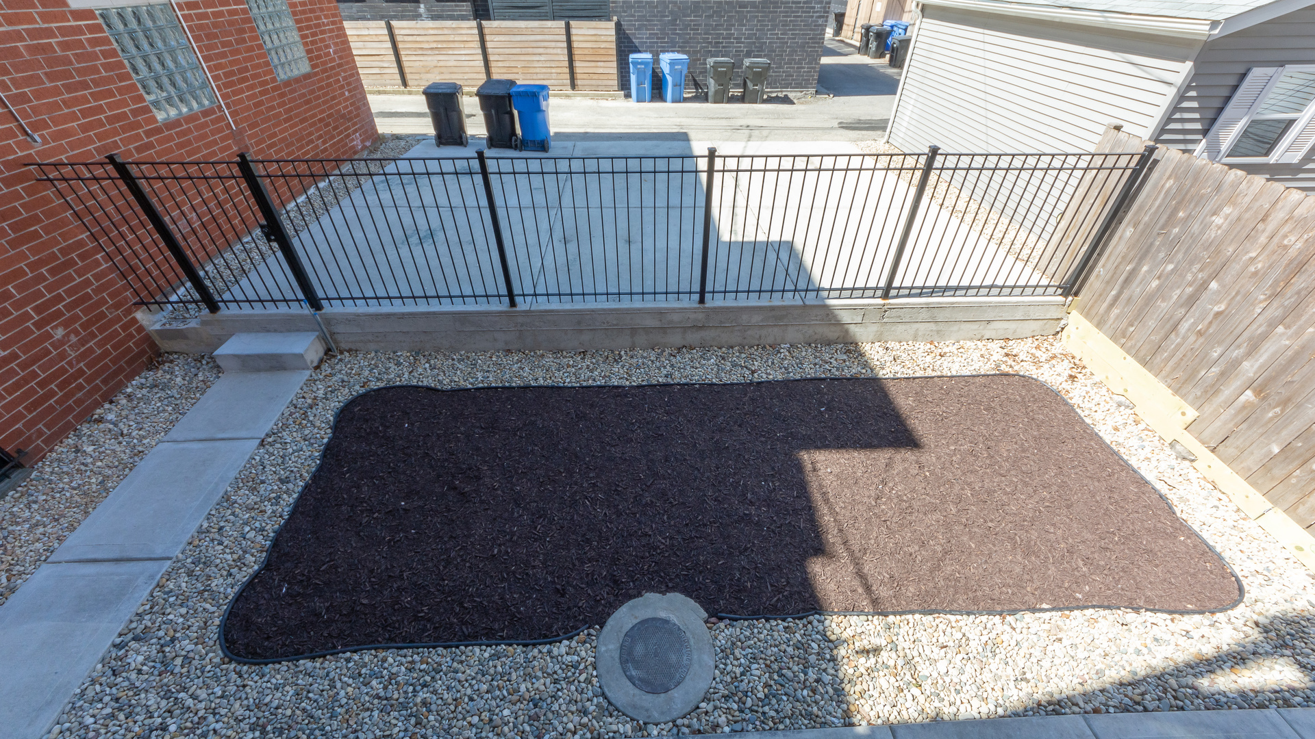 2036 N Hoyne Avenue Unit: 1