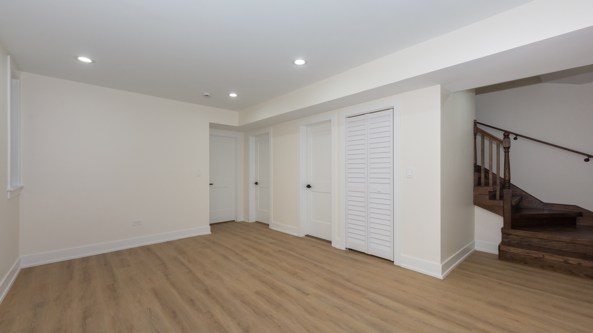 2036 N Hoyne Avenue Unit: 1