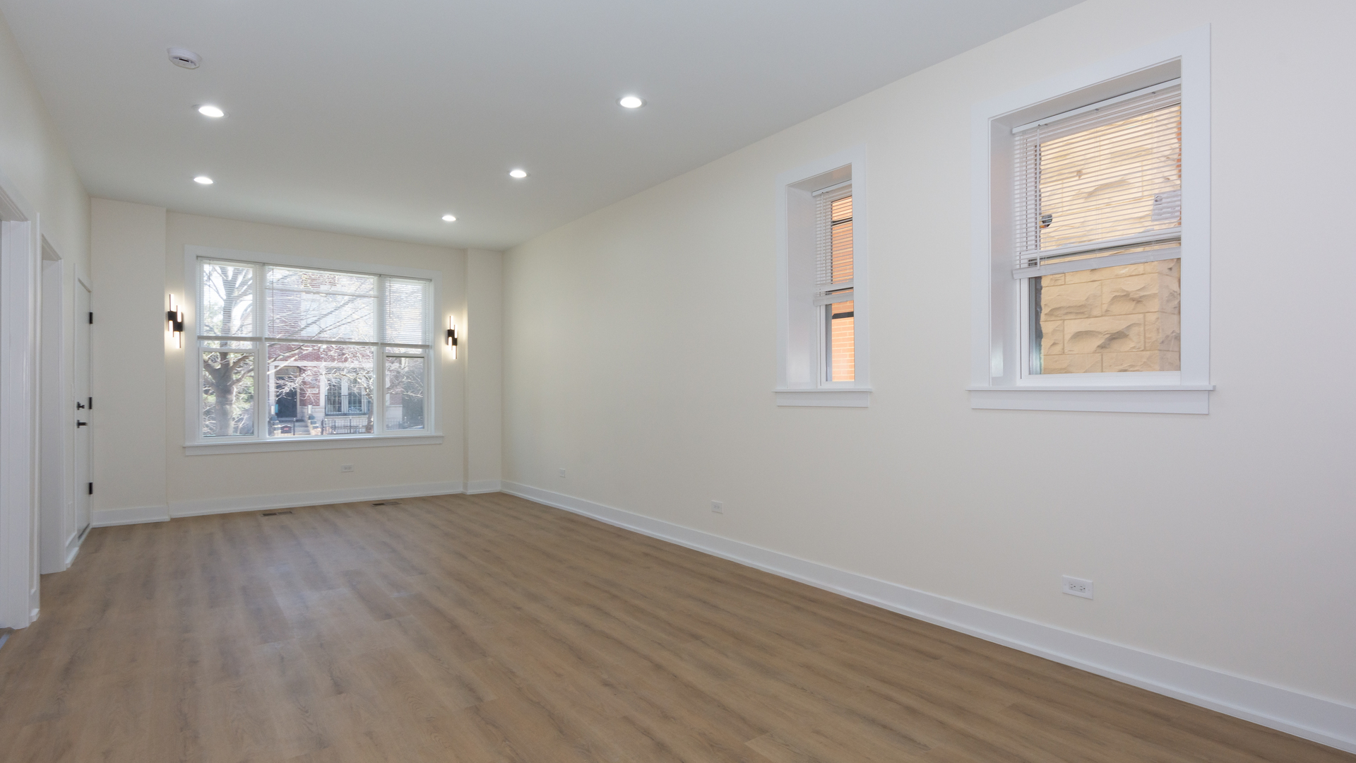 2036 N Hoyne Avenue Unit: 1