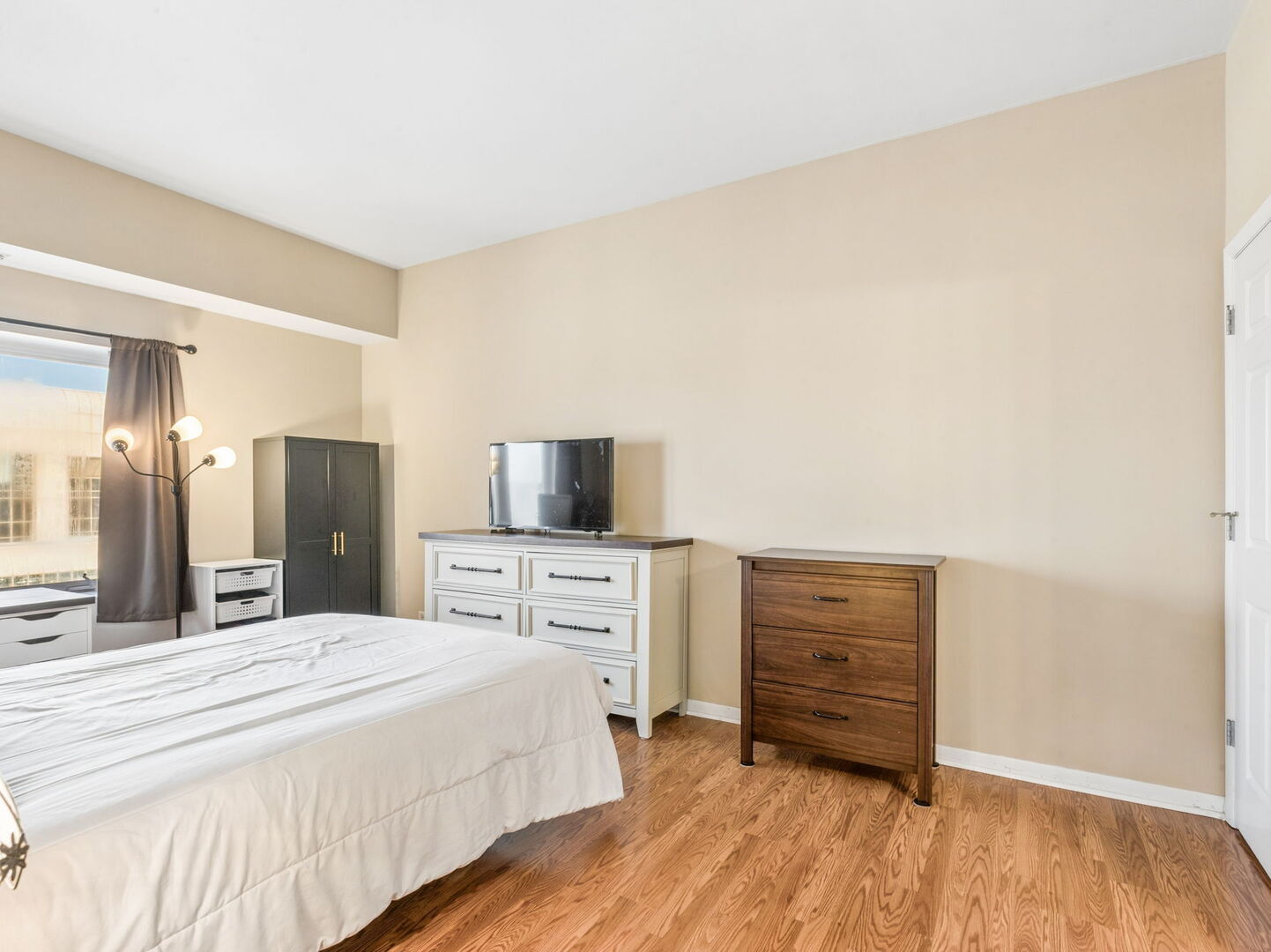 3303 GROVE Avenue Unit: 604