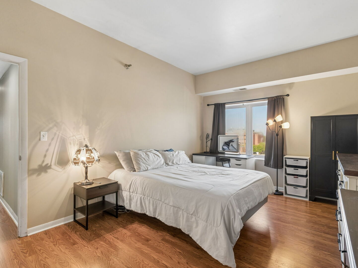 3303 GROVE Avenue Unit: 604