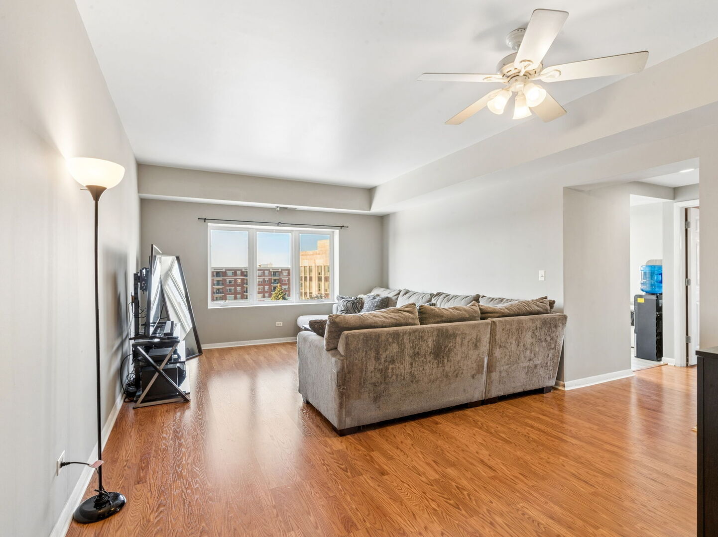 3303 GROVE Avenue Unit: 604