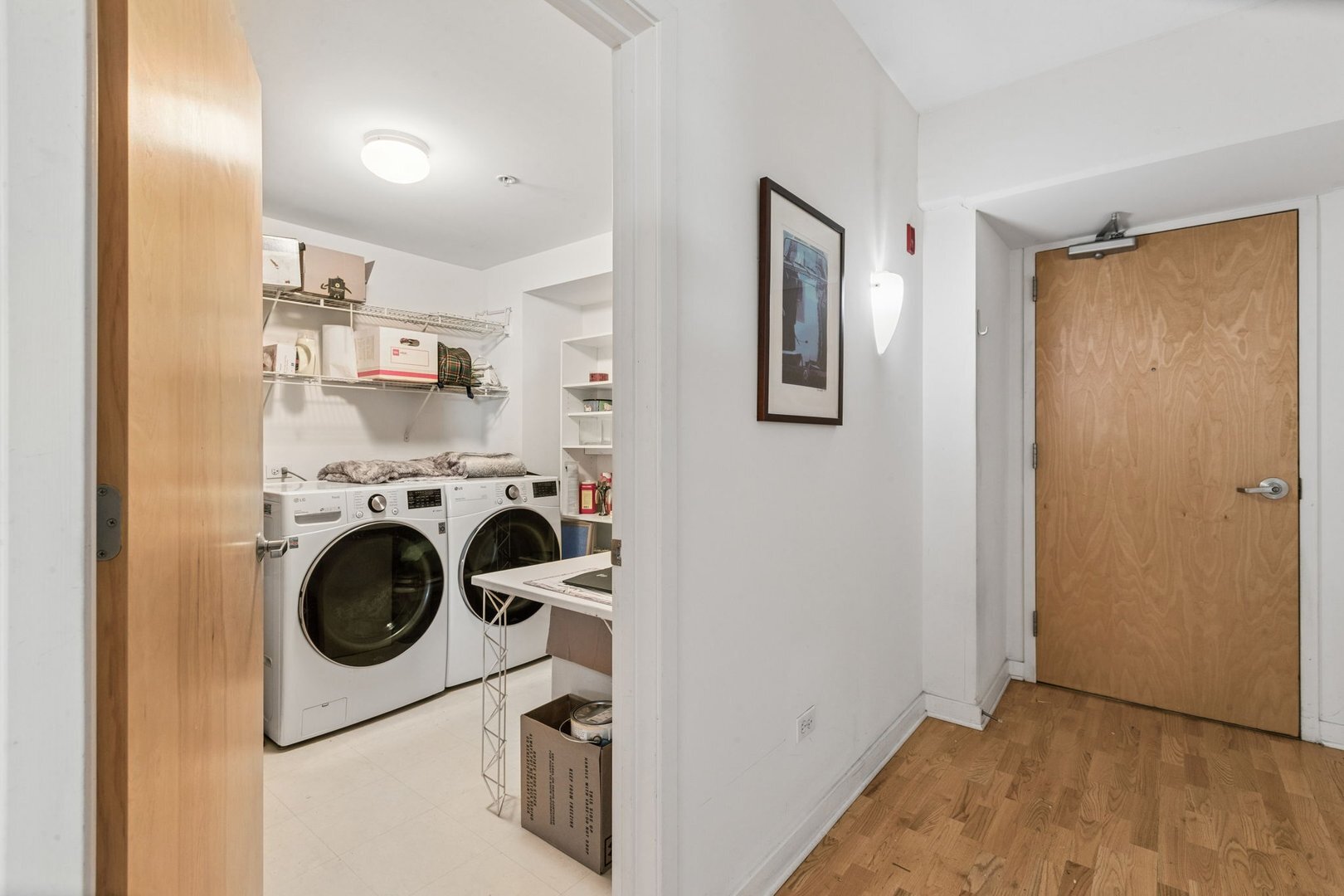 900 CHICAGO Avenue Unit: 609