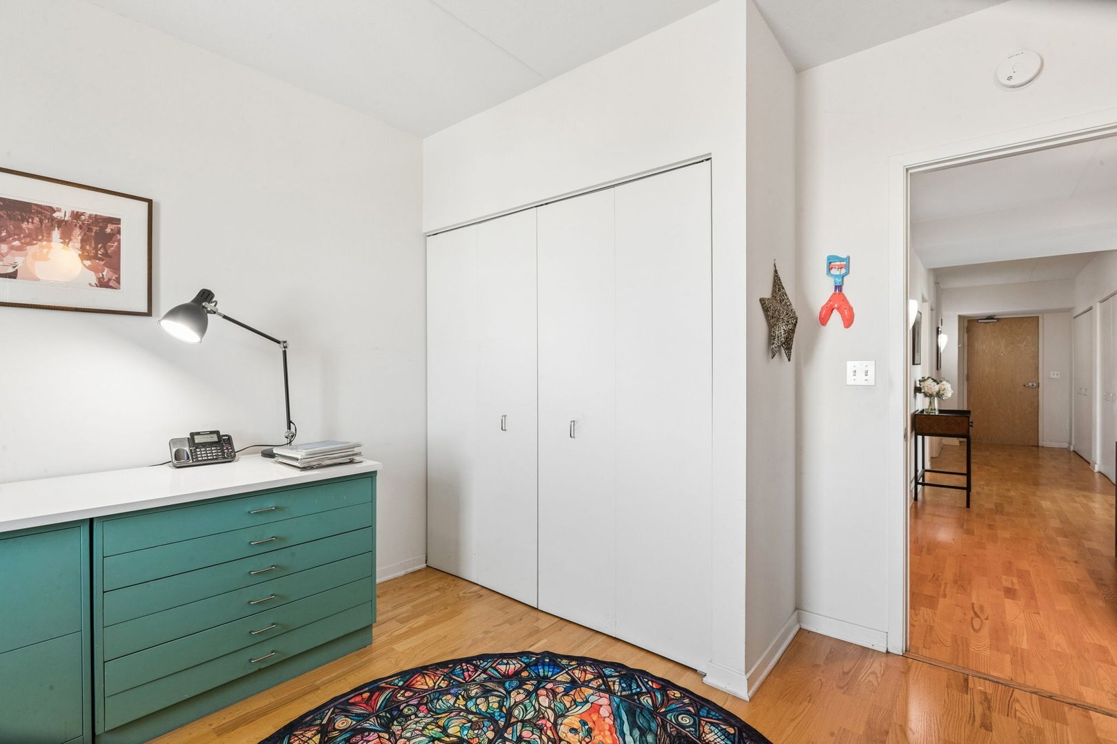 900 CHICAGO Avenue Unit: 609