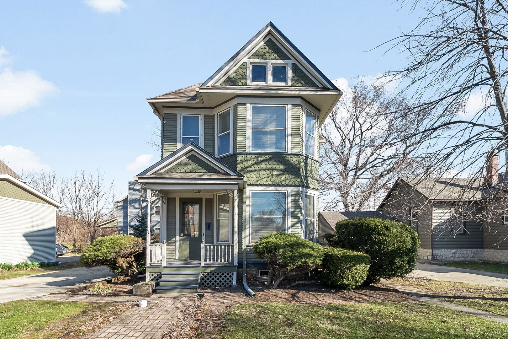 124 Forest Avenue