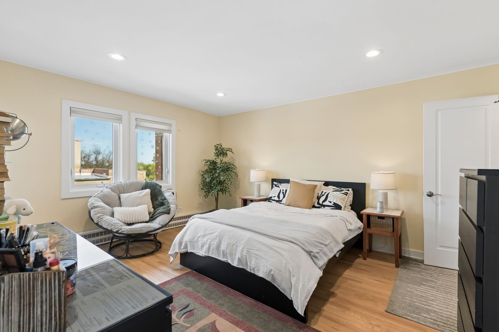 1333 Maple Avenue Unit: 5D