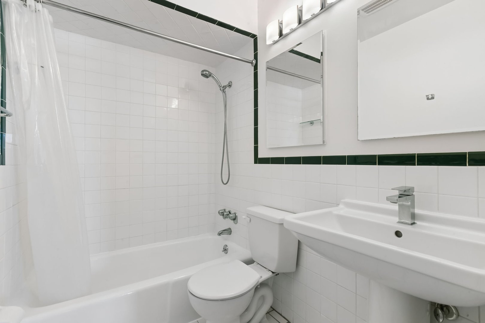 1333 Maple Avenue Unit: 5D