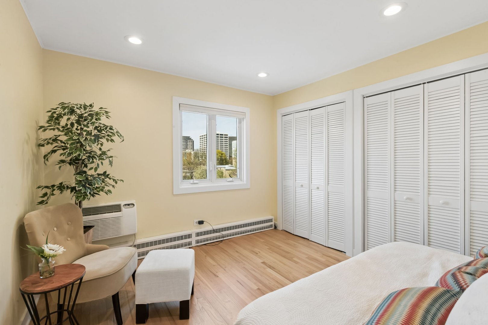 1333 Maple Avenue Unit: 5D