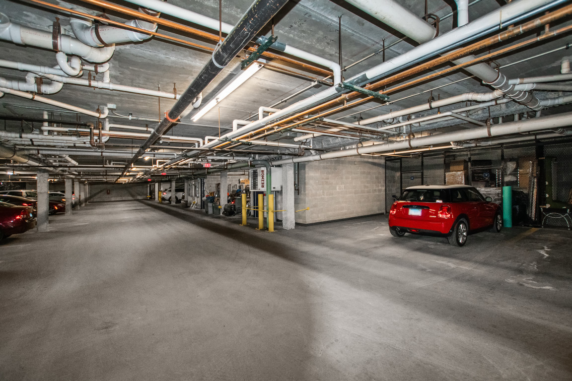 1210 Chicago Avenue Unit: 305B