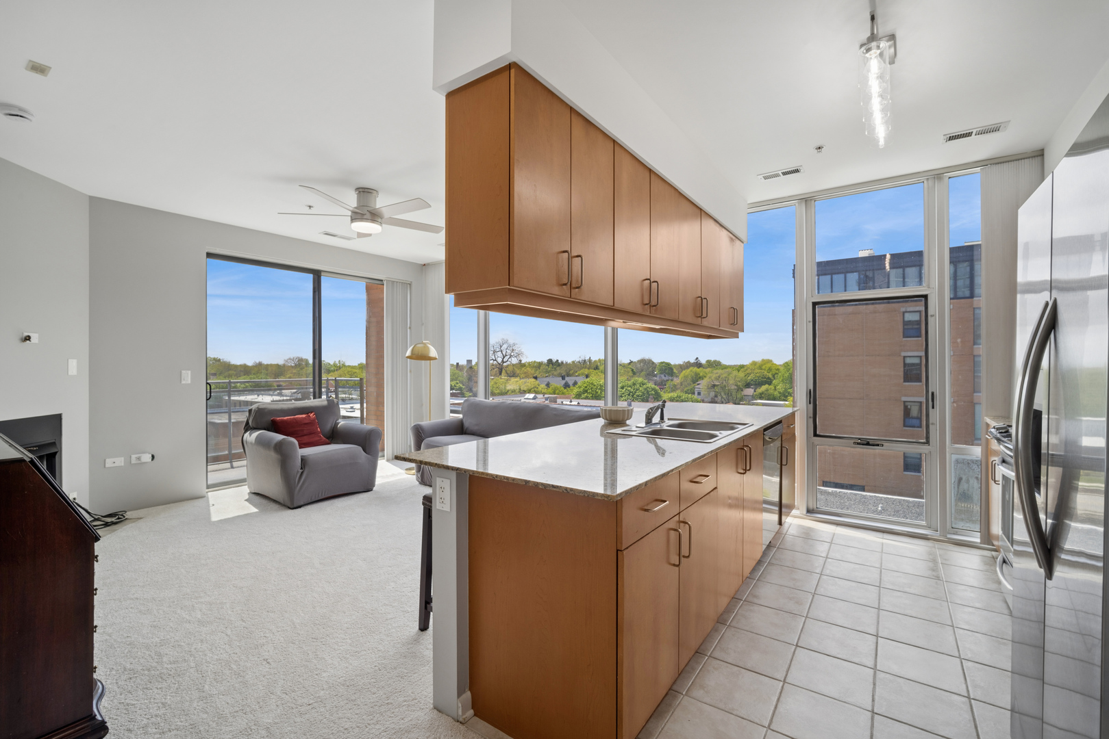 1720 Oak Avenue Unit: 711