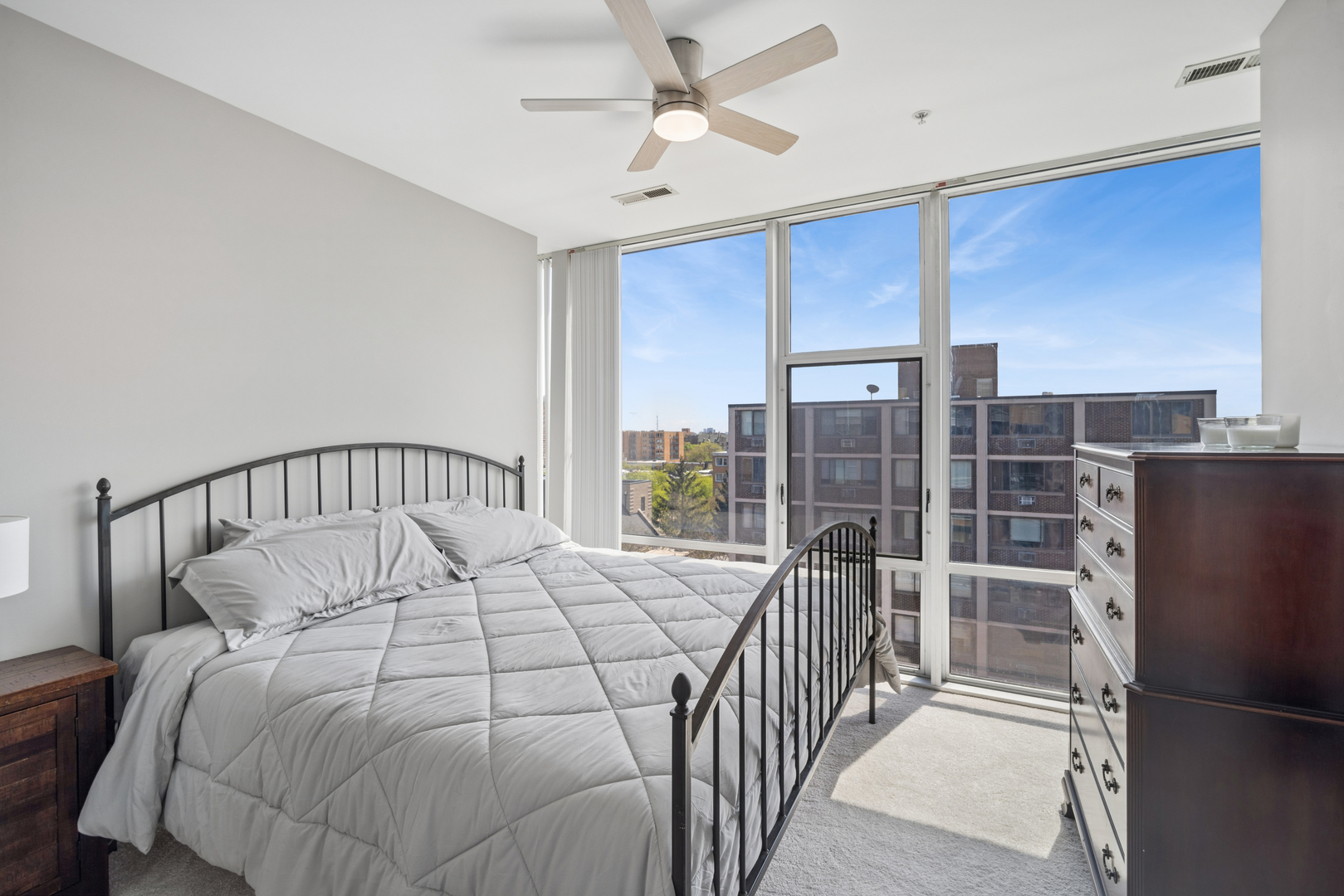1720 Oak Avenue Unit: 711