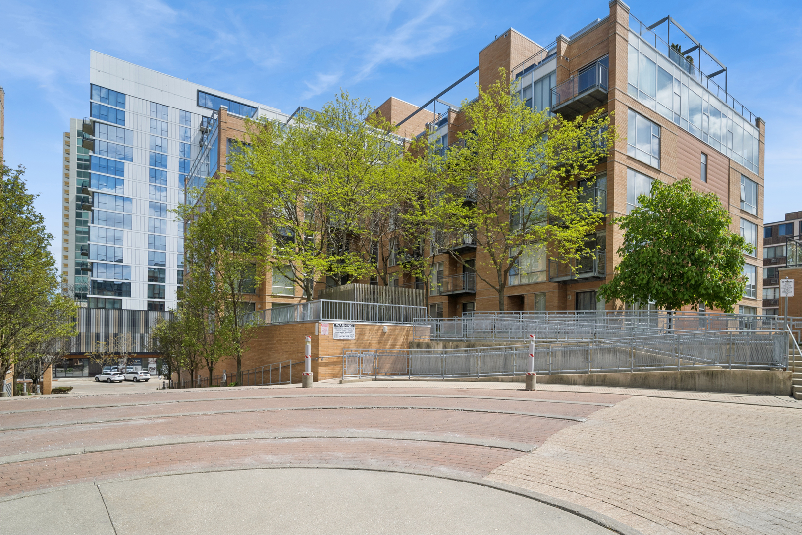 1720 Oak Avenue Unit: 711