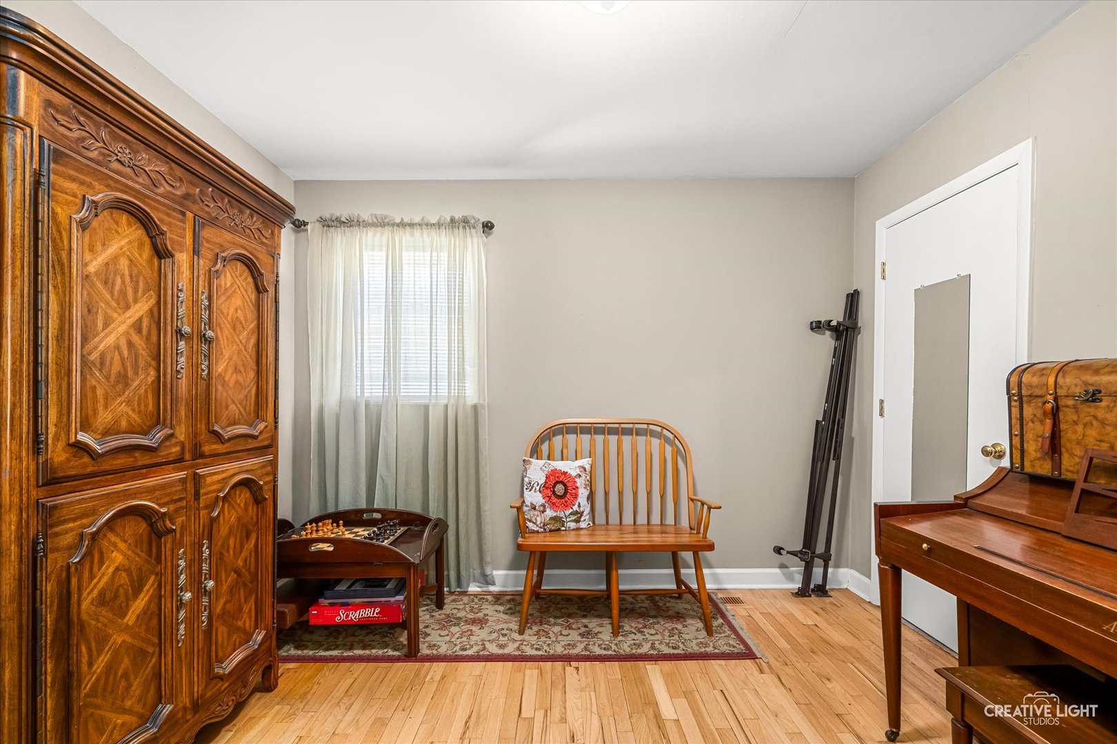 108 E Burlington Avenue