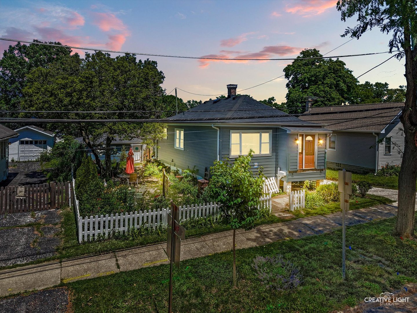 108 E Burlington Avenue