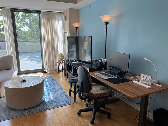 900 Chicago Avenue Unit: 316