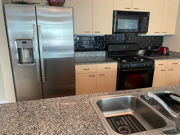 900 Chicago Avenue Unit: 316