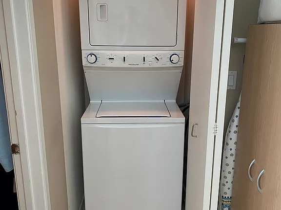 900 Chicago Avenue Unit: 316