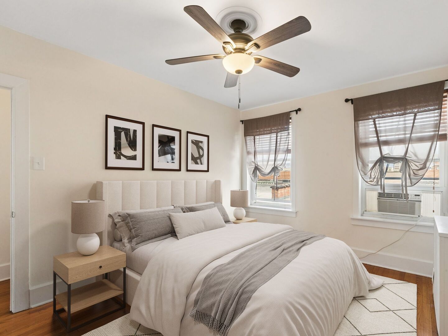 1044 W Balmoral Avenue Unit: 4C