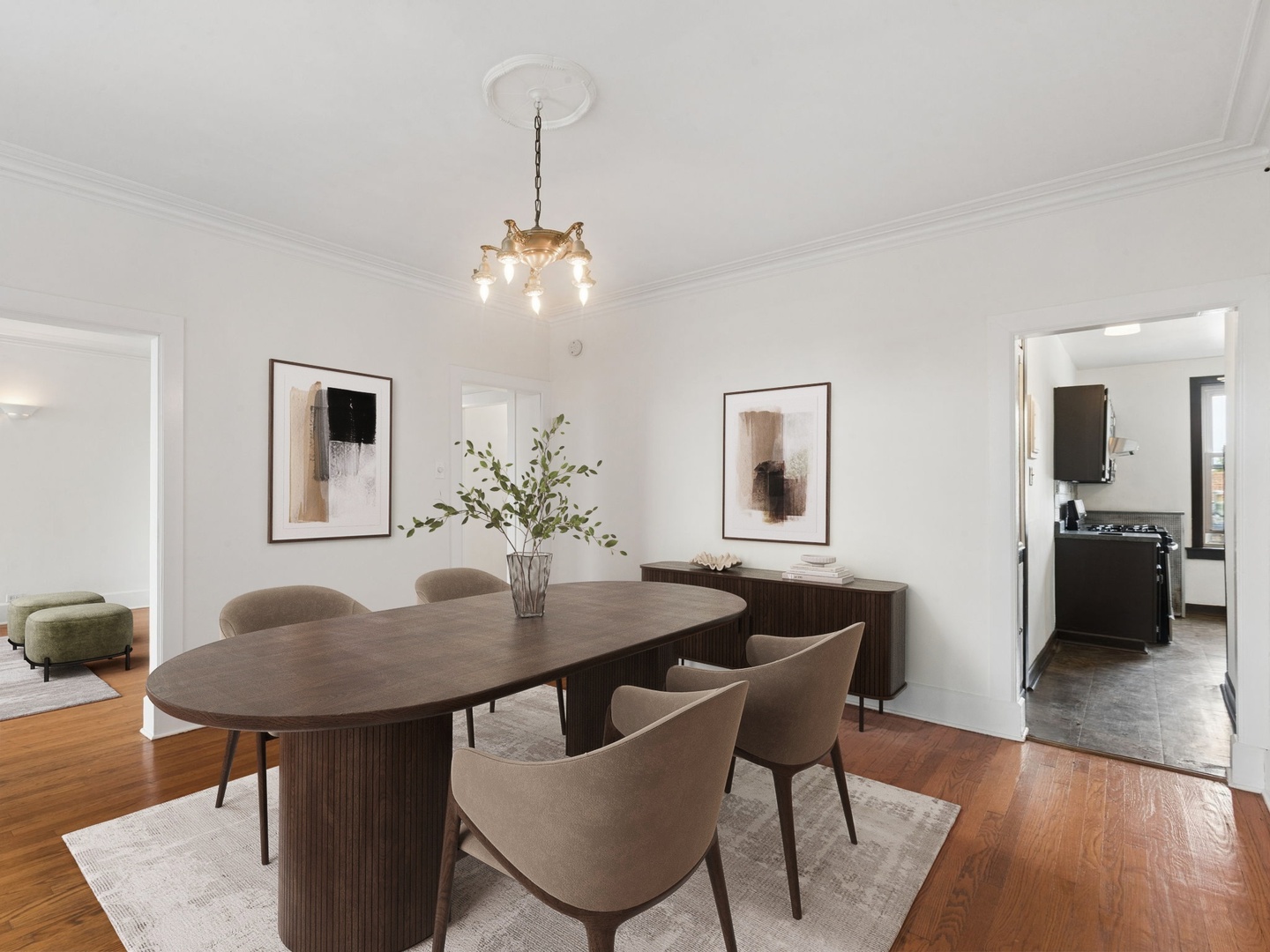 1044 W Balmoral Avenue Unit: 4C