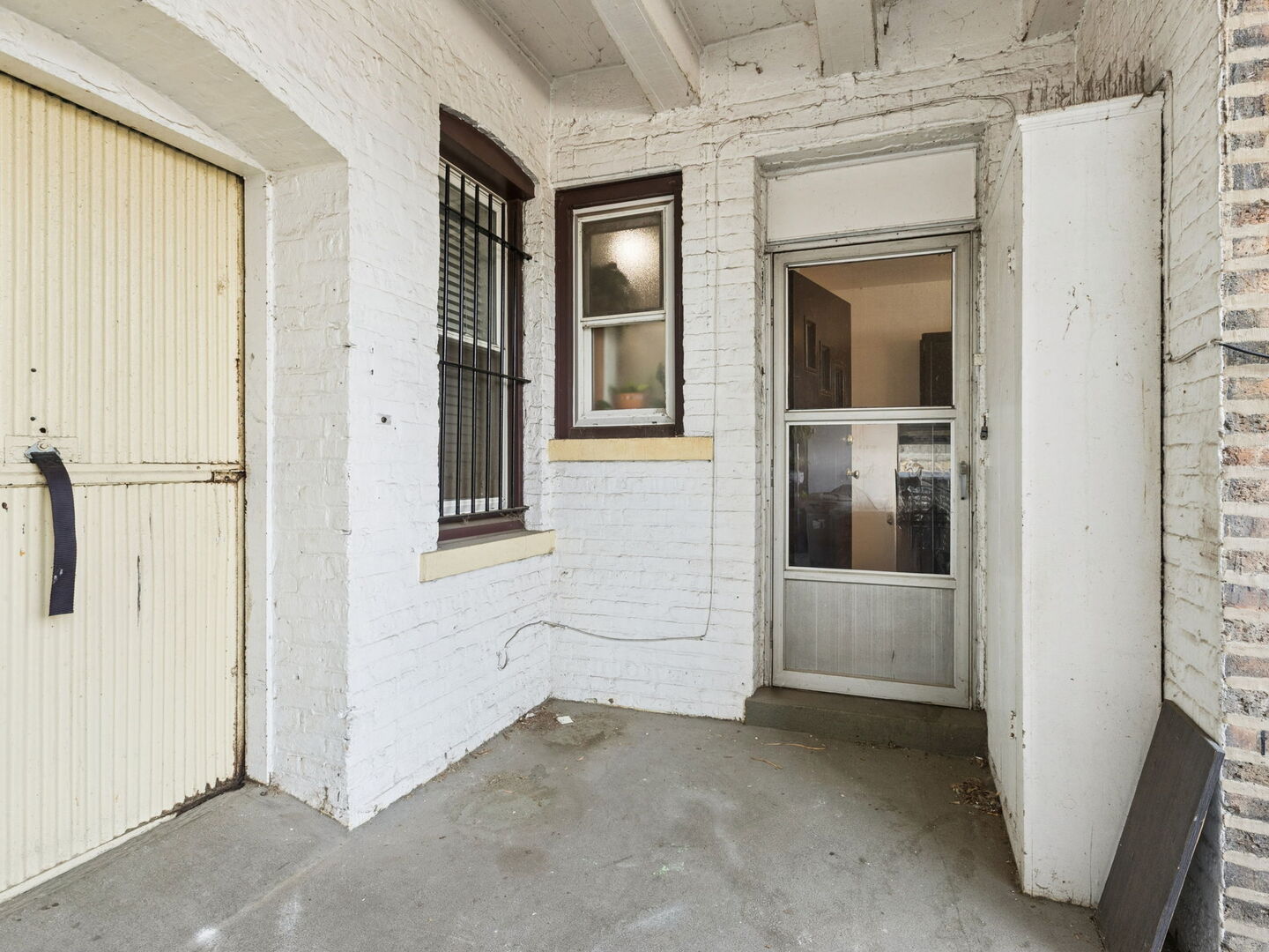 1044 W Balmoral Avenue Unit: 4C