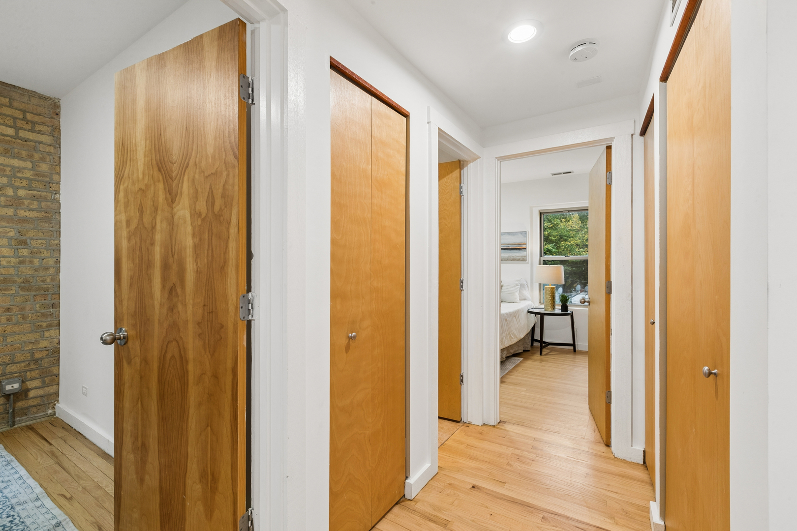 136 Clyde Avenue Unit: 2S