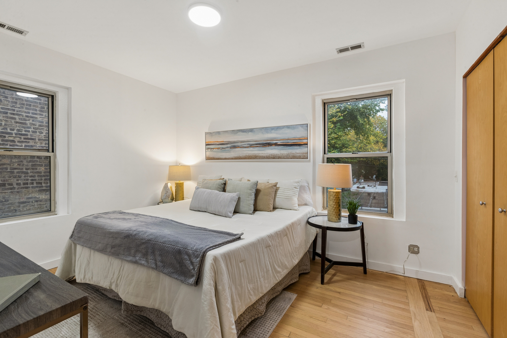 136 Clyde Avenue Unit: 2S