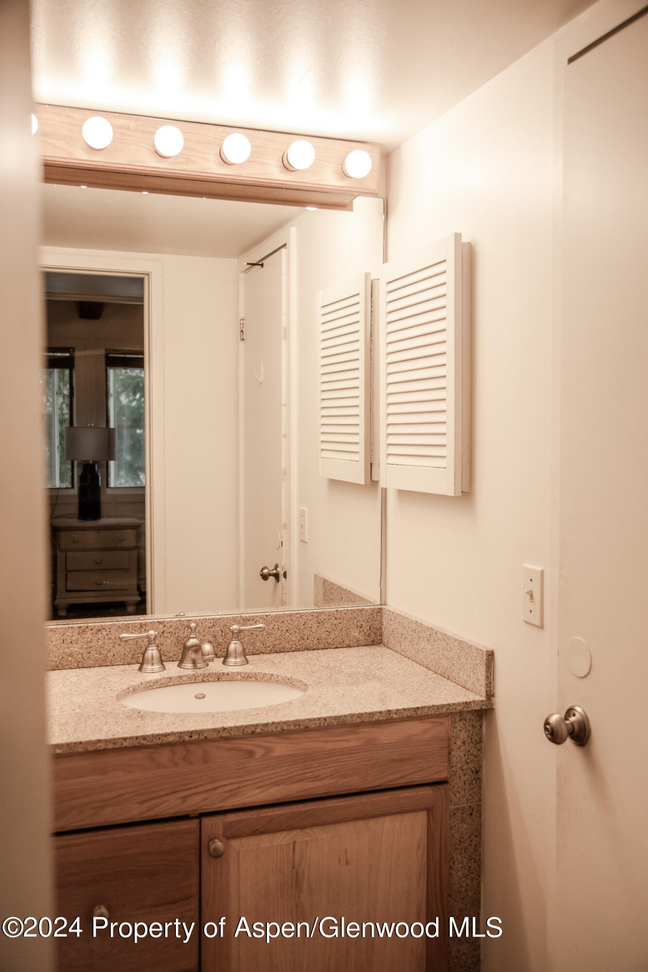 35 Upper Woodbridge Road, 1CD