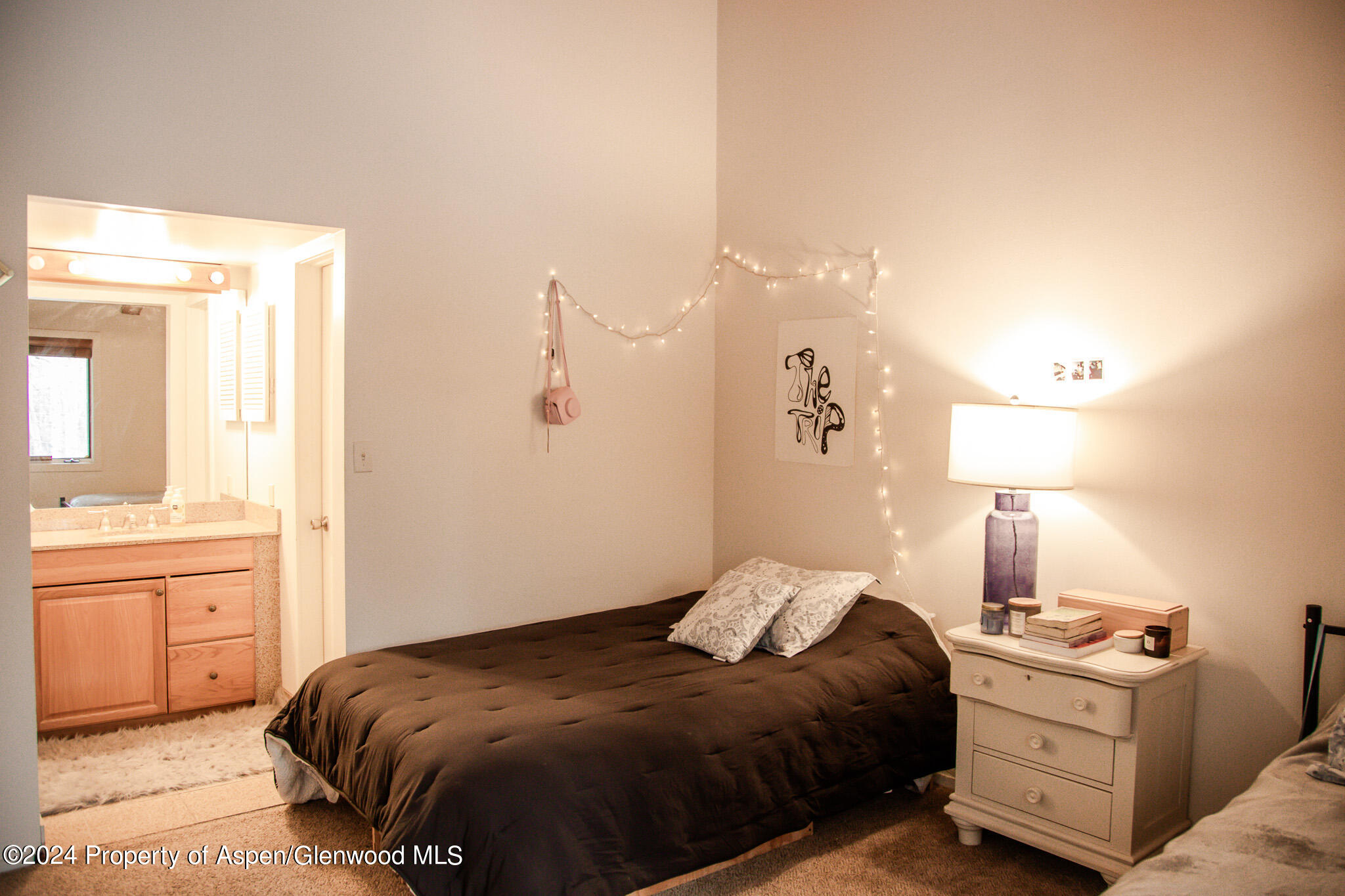 35 Upper Woodbridge Road, 1CD