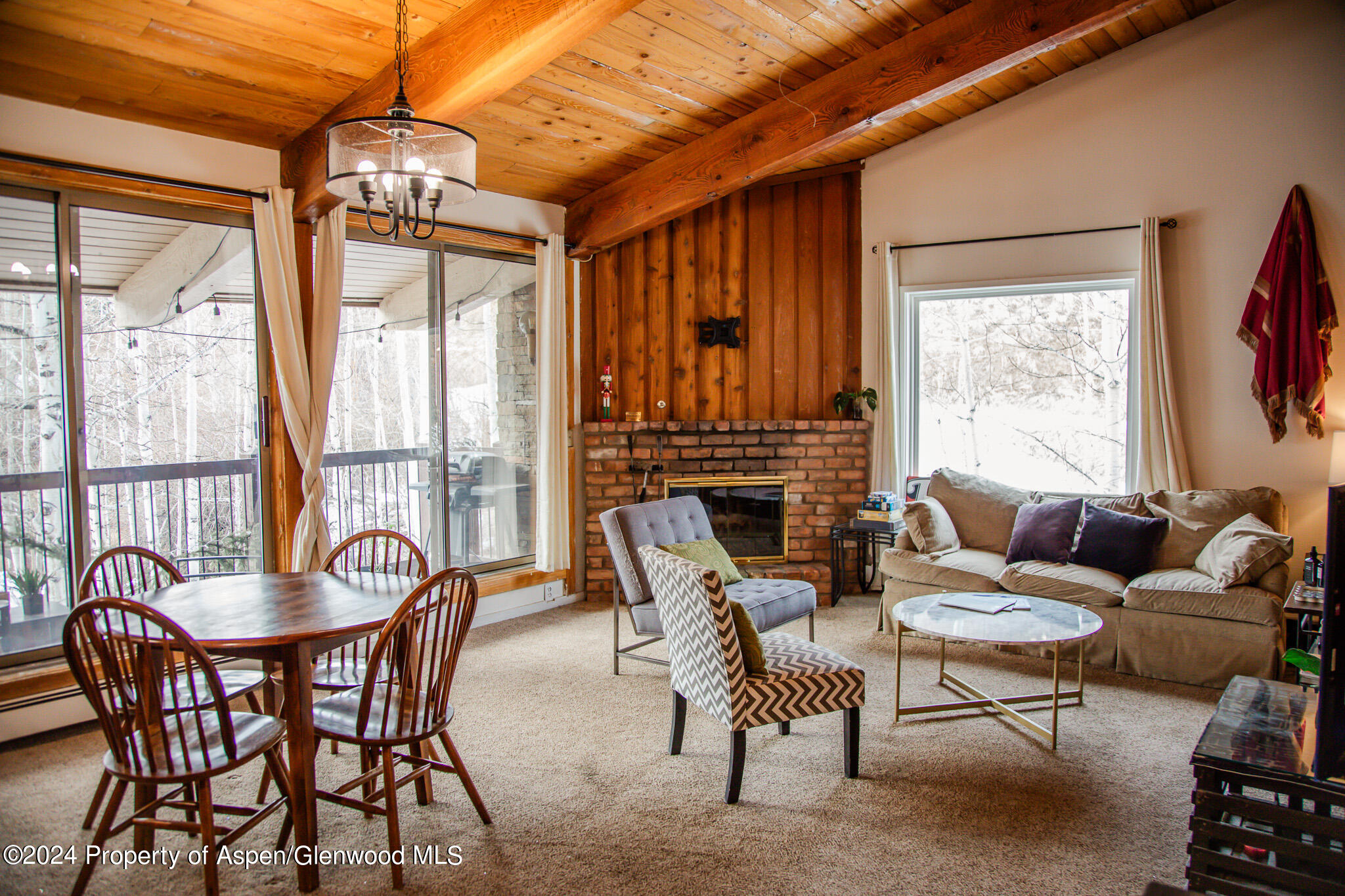 35 Upper Woodbridge Road, 1CD