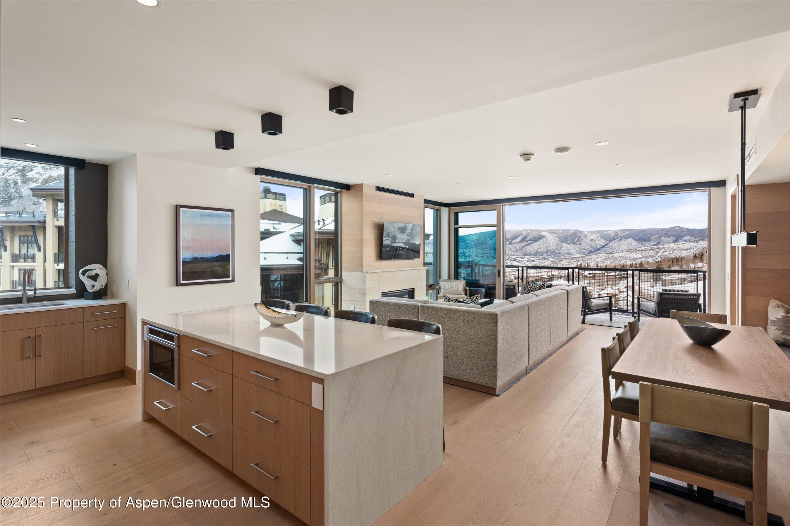 130 Wood Road, 552-554