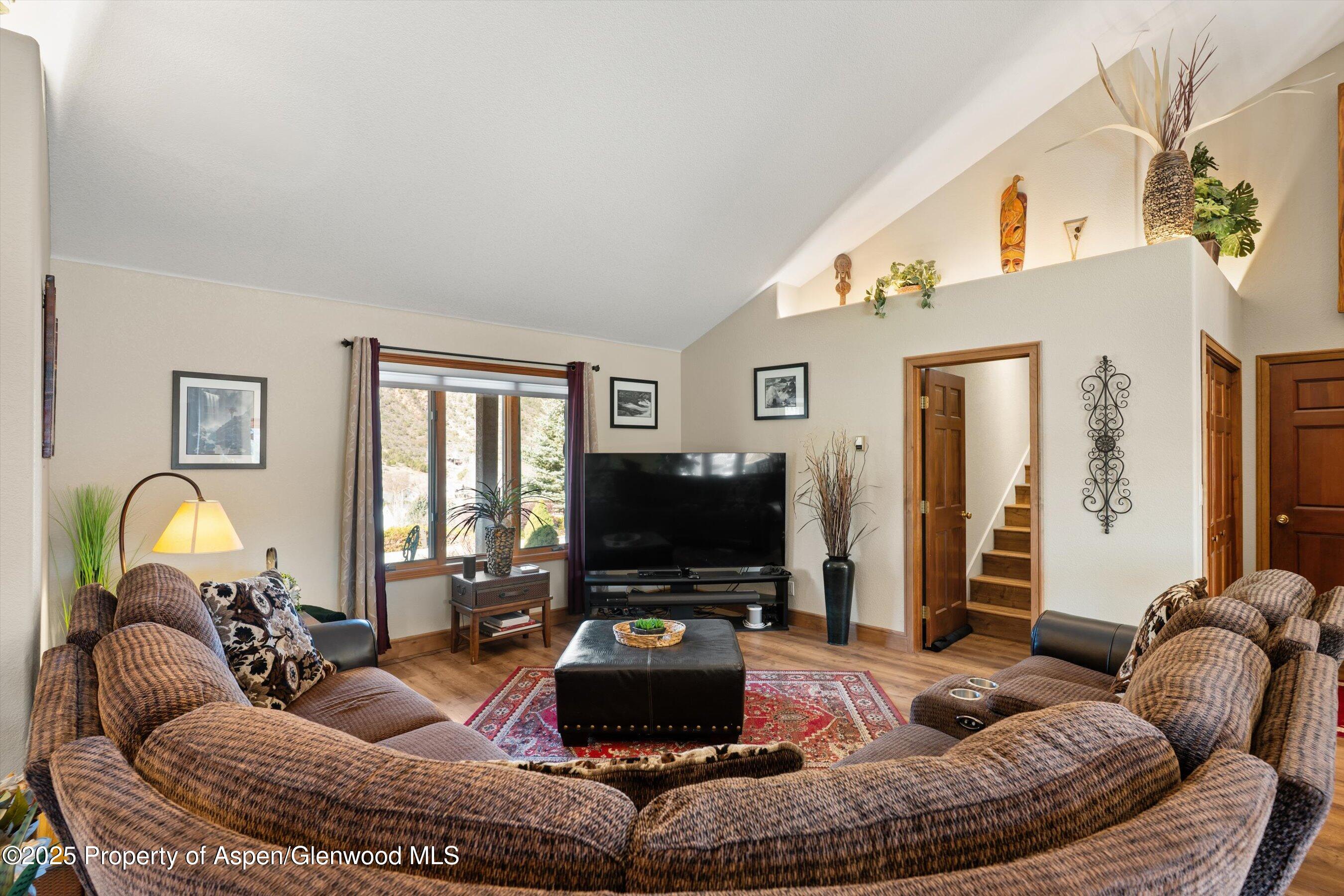 175 Dolores Circle