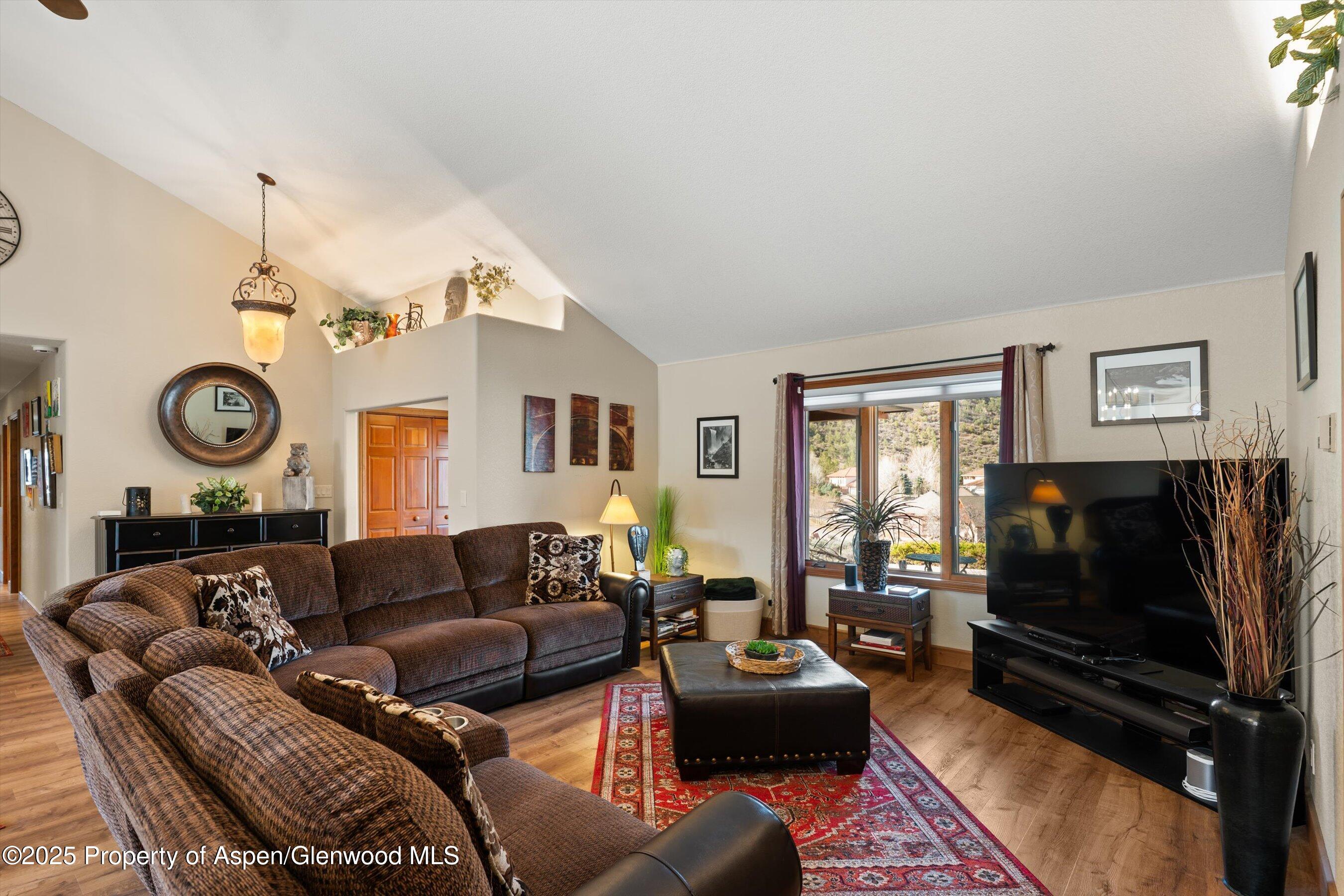 175 Dolores Circle