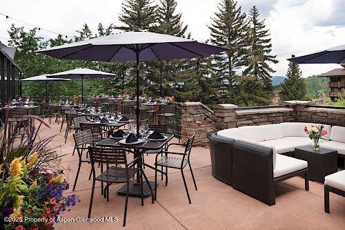 300 Carriage Way, 603
