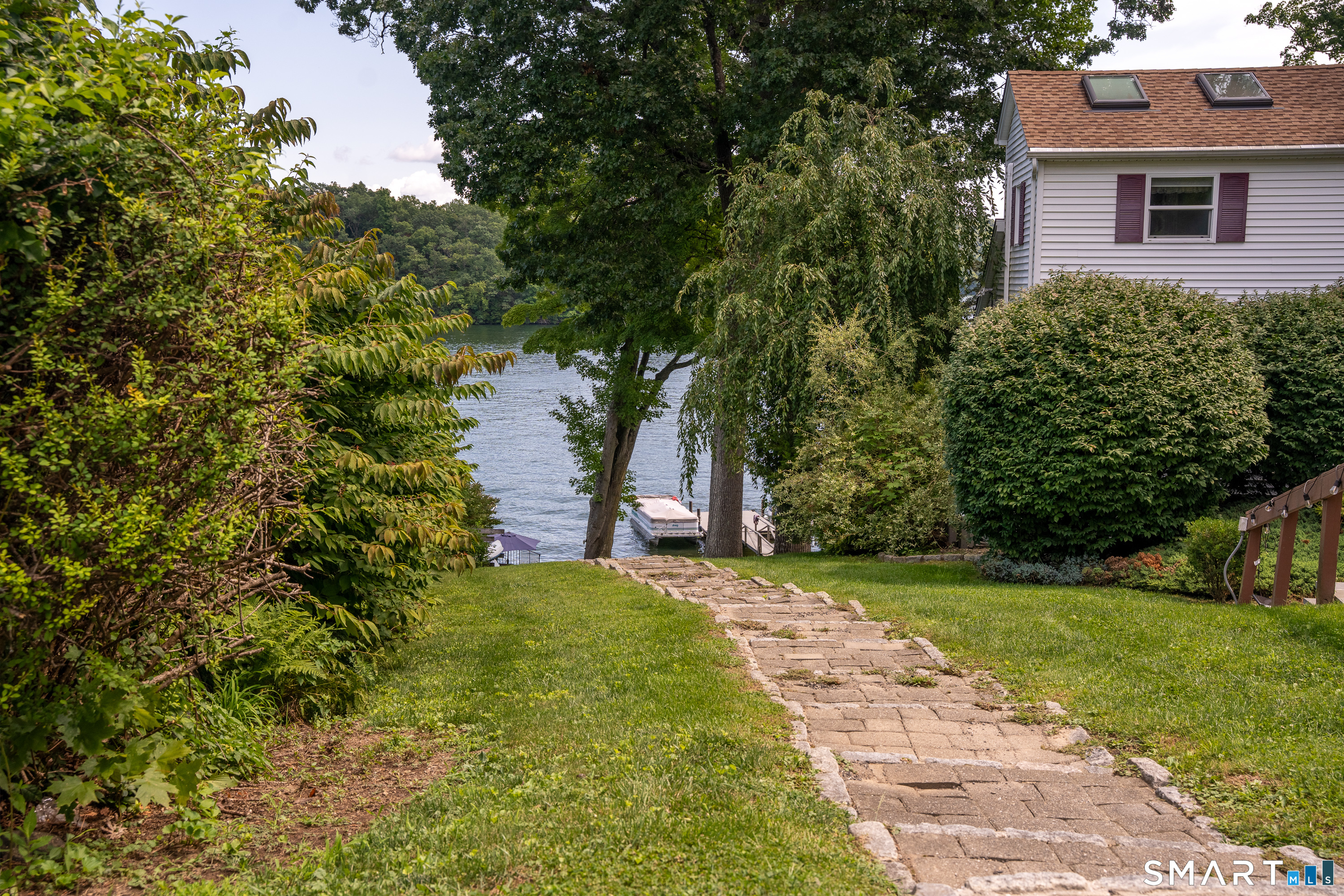 57 Knollcrest Road Unit: E