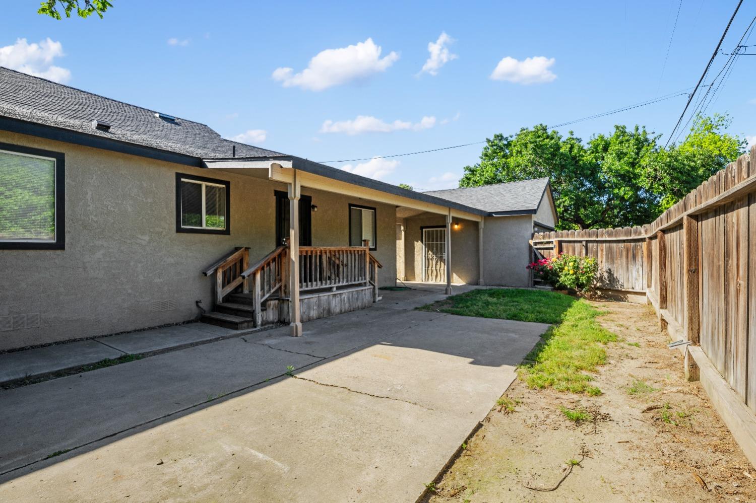 1913 Miller Avenue
