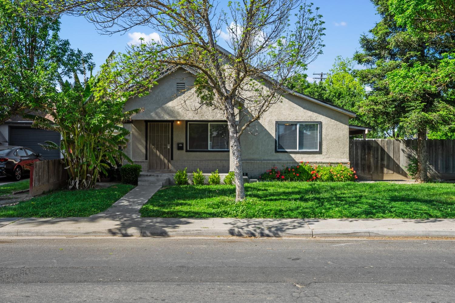 1913 Miller Avenue
